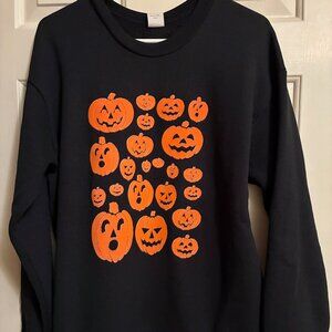Halloween Pumpkin Sweatshirt Size Large Black Color